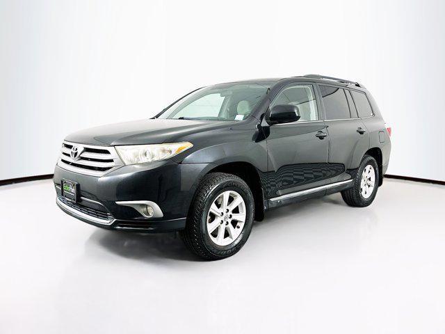 used 2013 Toyota Highlander car, priced at $12,996
