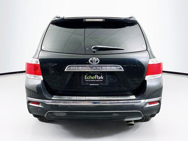 used 2013 Toyota Highlander car, priced at $12,996