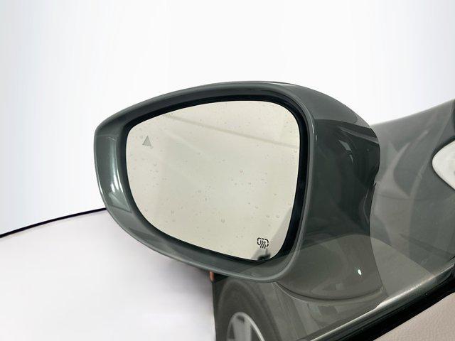 used 2022 Chrysler Pacifica Hybrid car, priced at $19,996