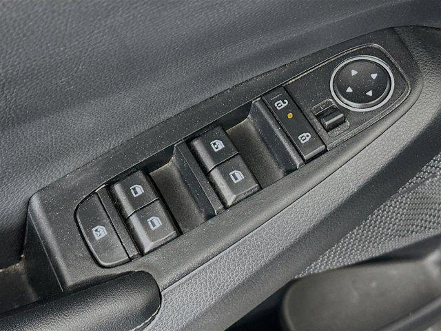 used 2025 Kia Seltos car, priced at $17,987