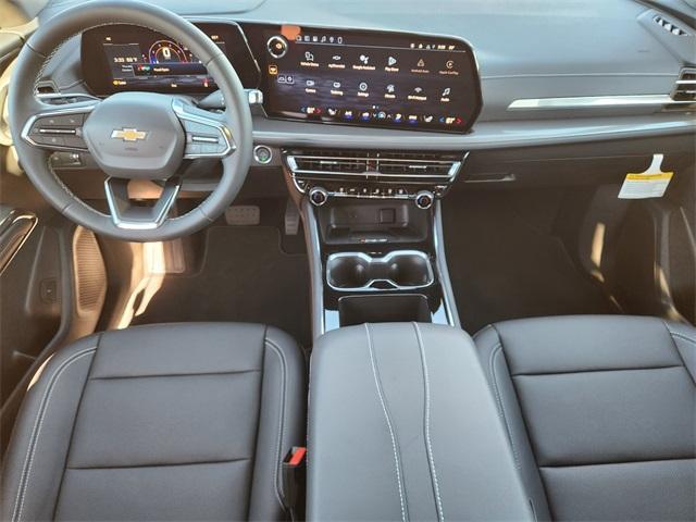 new 2026 Chevrolet Traverse car, priced at $37,219