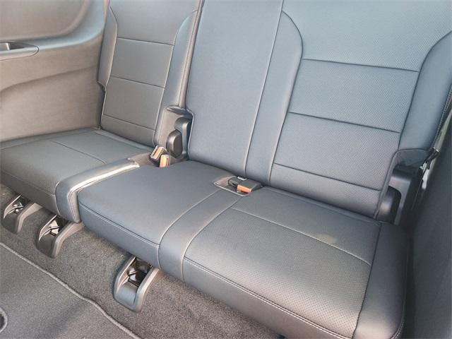 new 2026 Chevrolet Traverse car, priced at $37,219