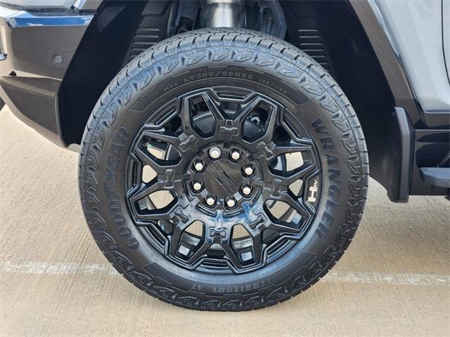 new 2024 GMC HUMMER EV SUV car, priced at $79,470