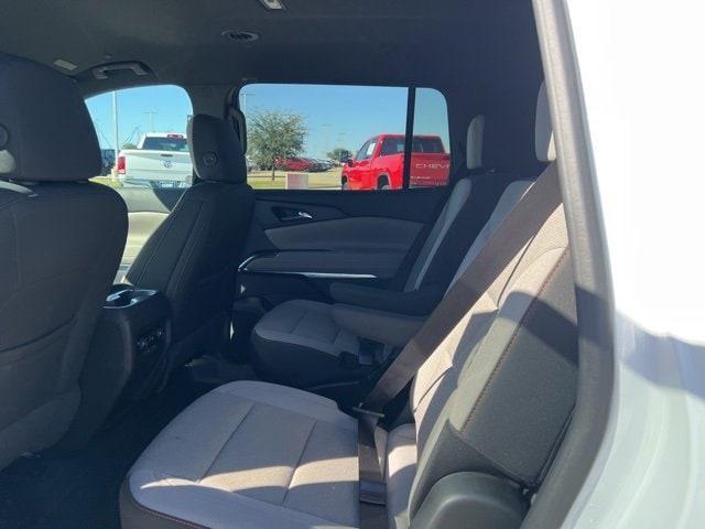 used 2025 Chevrolet Traverse car, priced at $33,500