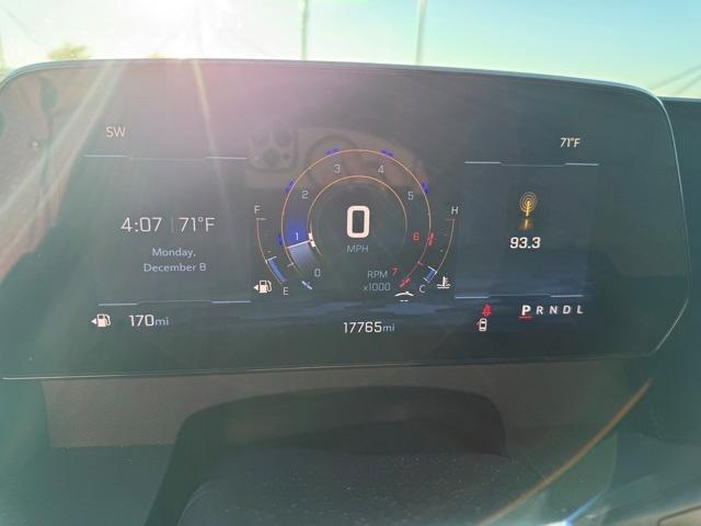 used 2025 Chevrolet Traverse car, priced at $33,900