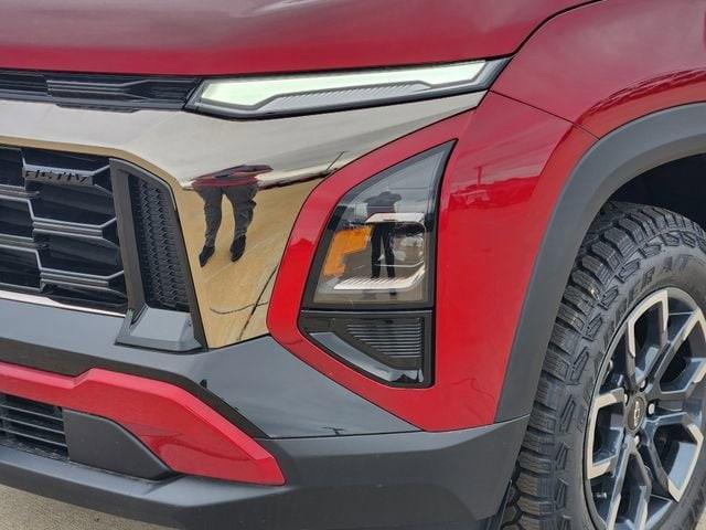 new 2026 Chevrolet Equinox car, priced at $31,090