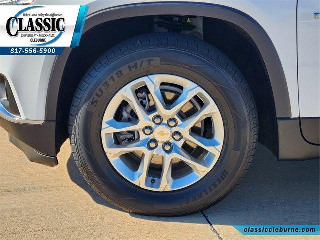 used 2021 Chevrolet Traverse car, priced at $16,900
