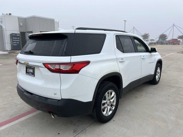 used 2021 Chevrolet Traverse car, priced at $18,300