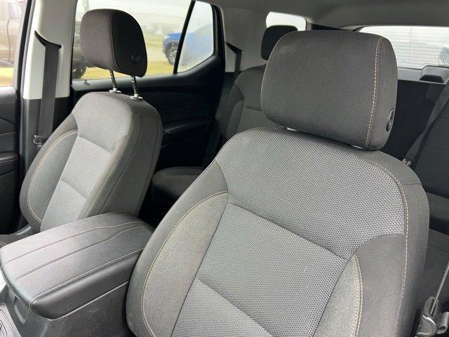 used 2021 Chevrolet Traverse car, priced at $18,300