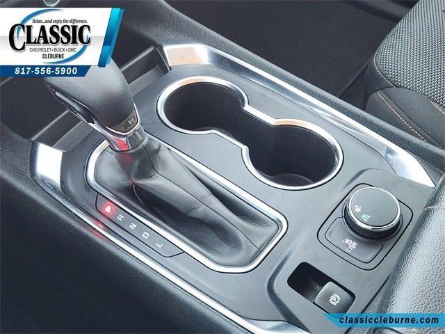 used 2021 Chevrolet Traverse car, priced at $16,900