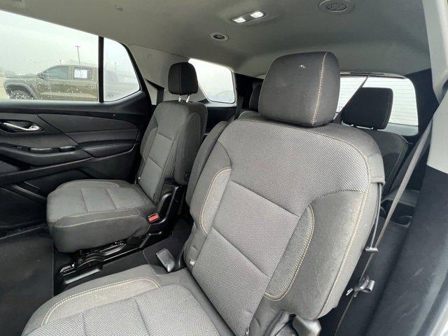 used 2021 Chevrolet Traverse car, priced at $18,300