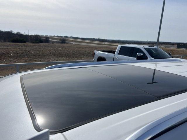 used 2022 GMC Yukon XL car