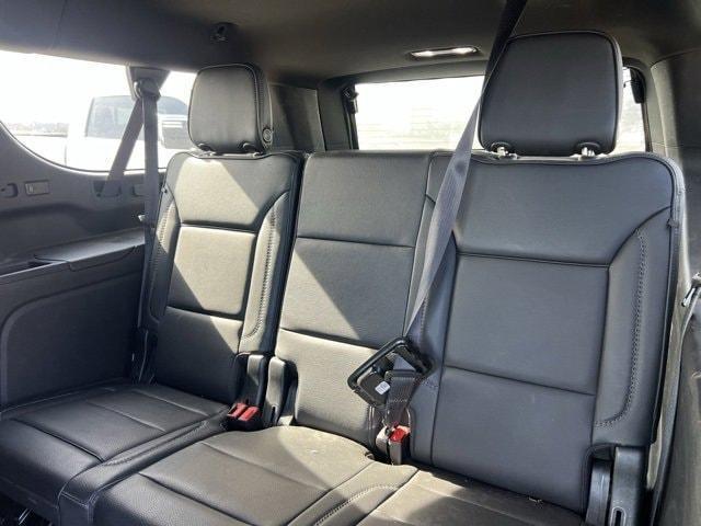 used 2022 GMC Yukon XL car
