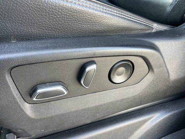 used 2022 GMC Yukon XL car