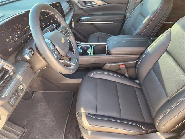 new 2026 Chevrolet Traverse car, priced at $44,009