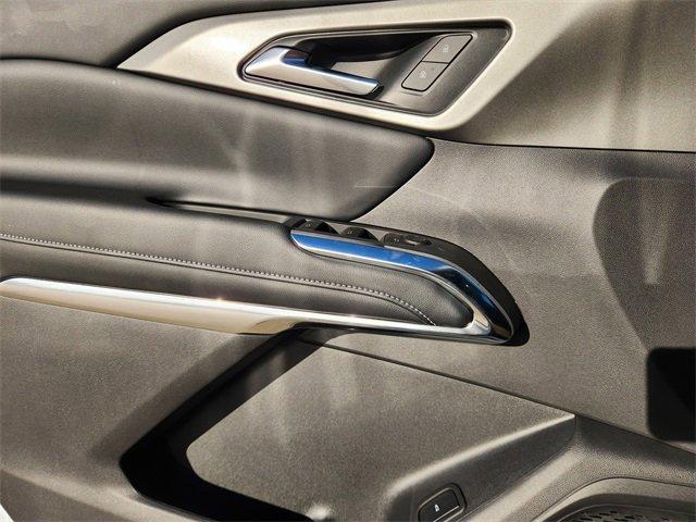 new 2026 Chevrolet Traverse car, priced at $44,009