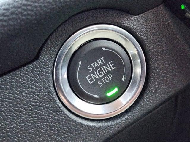 new 2026 Chevrolet Traverse car, priced at $44,009