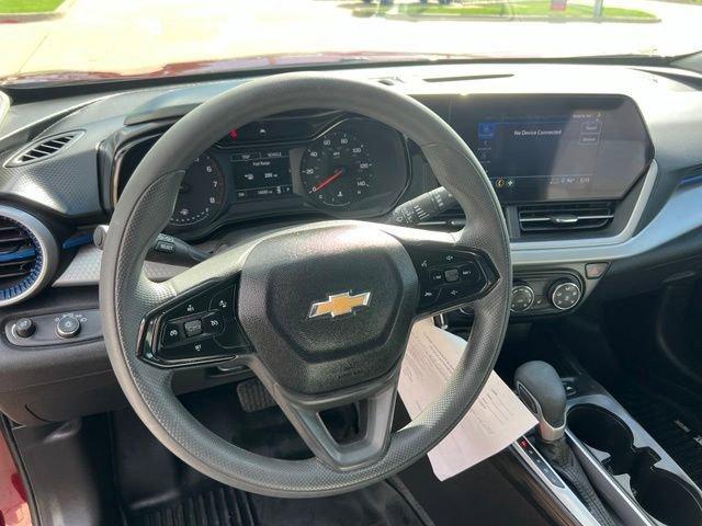 used 2025 Chevrolet Trax car, priced at $20,900