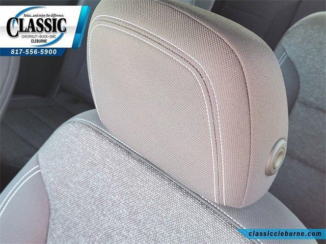 used 2025 Chevrolet Traverse car, priced at $33,900