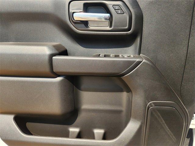 new 2026 GMC Sierra 1500 car, priced at $39,670