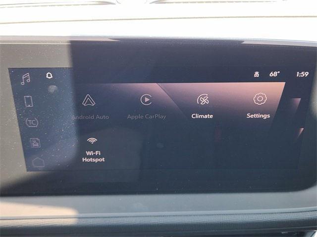 new 2025 Buick Envista car, priced at $24,275