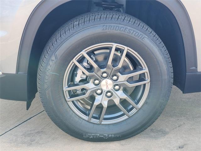 new 2026 GMC Acadia car, priced at $47,379