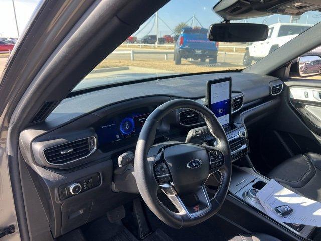 used 2023 Ford Explorer car, priced at $40,900