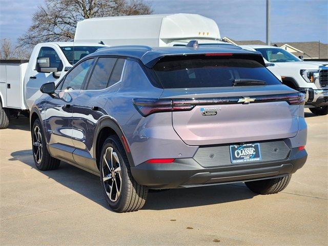 new 2026 Chevrolet Equinox EV car, priced at $27,094