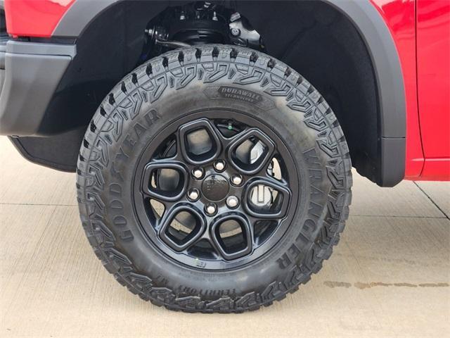 new 2024 Chevrolet Silverado 1500 car