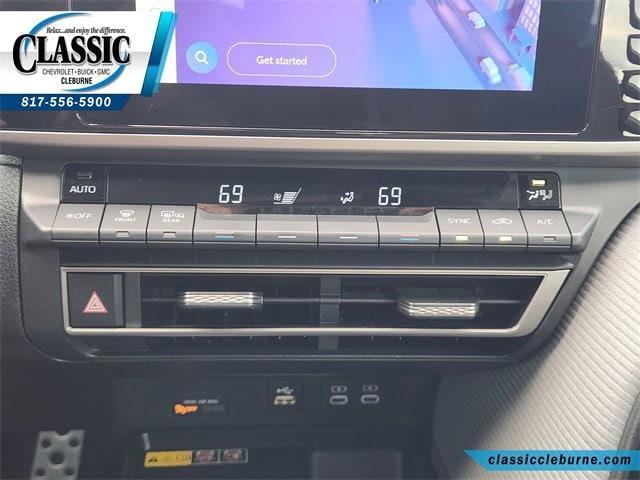 used 2025 Toyota Camry car, priced at $25,900