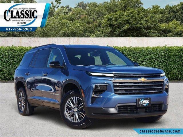 used 2025 Chevrolet Traverse car, priced at $33,700