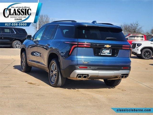 used 2025 Chevrolet Traverse car, priced at $33,700