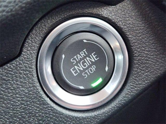 new 2026 Chevrolet Traverse car, priced at $41,305