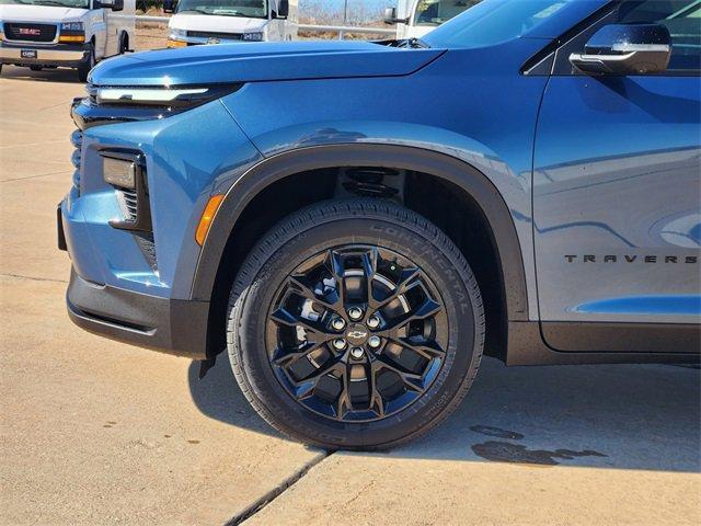 new 2026 Chevrolet Traverse car, priced at $41,305