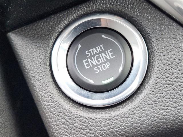 new 2025 Buick Envista car, priced at $27,245