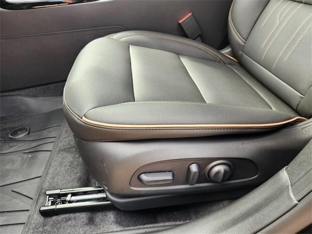 new 2025 Buick Envista car, priced at $27,245