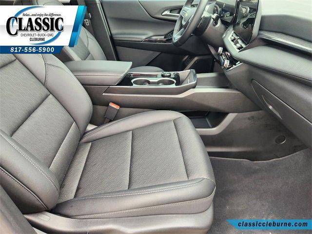 used 2026 Chevrolet Equinox car, priced at $25,900