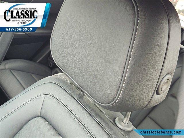 used 2026 Chevrolet Equinox car, priced at $25,900