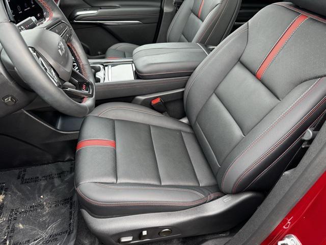 used 2024 Chevrolet Traverse car, priced at $49,990