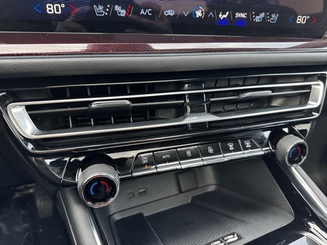 used 2024 Chevrolet Traverse car, priced at $49,990