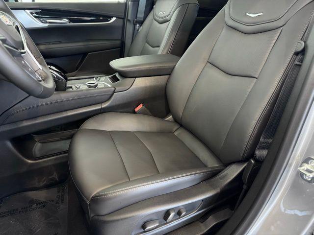 new 2026 Cadillac XT5 car, priced at $60,345
