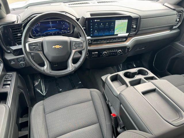 used 2025 Chevrolet Silverado 1500 car, priced at $41,690