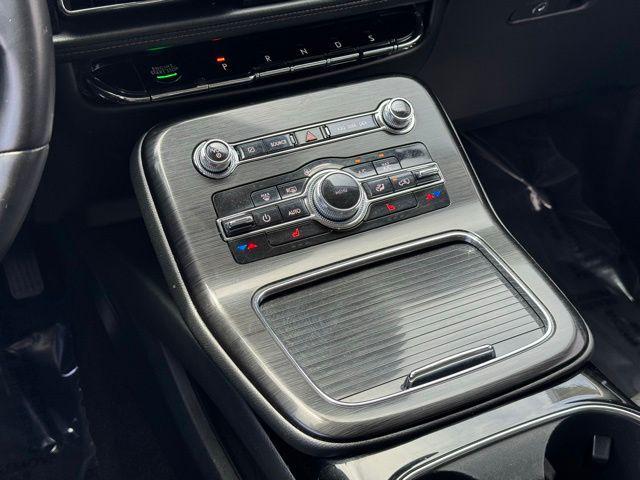 used 2021 Lincoln Nautilus car, priced at $22,345