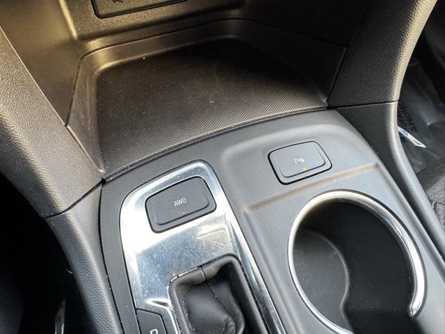 used 2024 Chevrolet Equinox car, priced at $22,395