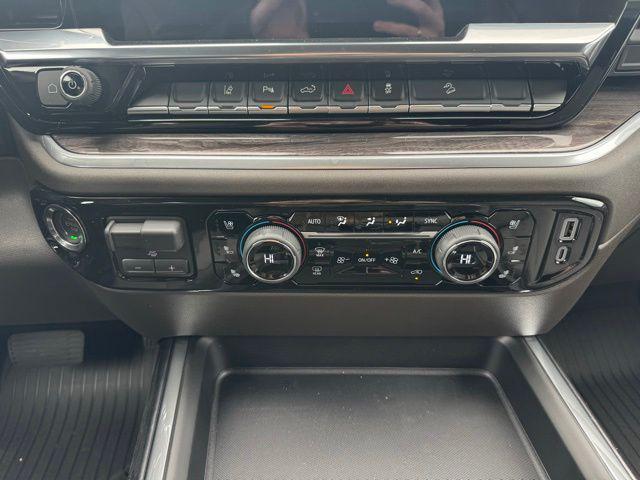 new 2026 Chevrolet Silverado 3500 car, priced at $71,120