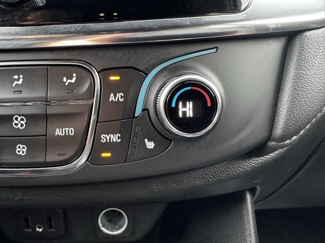 used 2023 Chevrolet Traverse car, priced at $30,974