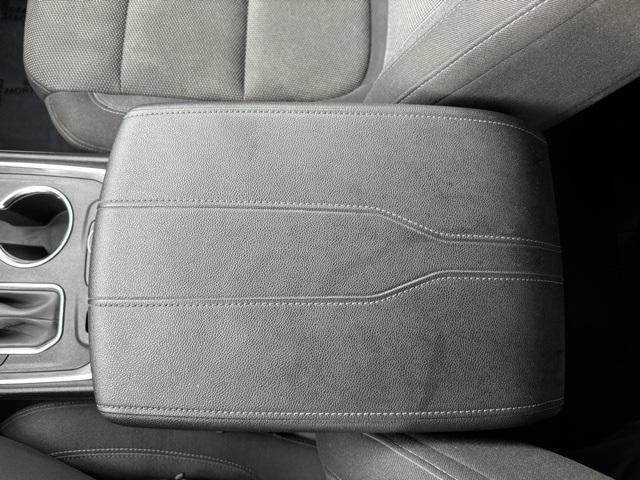 used 2023 Chevrolet Traverse car, priced at $30,974