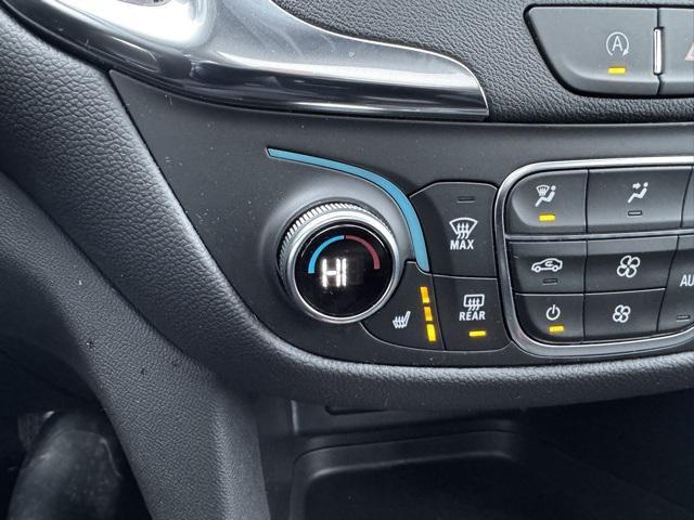 used 2023 Chevrolet Equinox car, priced at $21,490