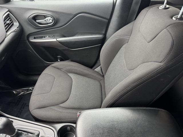 used 2021 Jeep Cherokee car, priced at $20,999