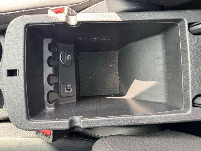 used 2020 Jeep Cherokee car, priced at $20,125